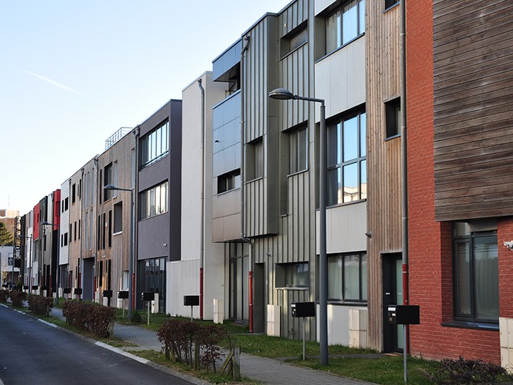 Lille – Pose de bardage bois, fibre ciment et étanchéité bitumineuse