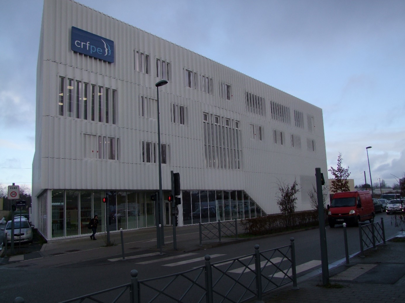 Façade Vitrée – Menuiserie Aluminium – Centre régional de formation des professionnels de l&rsquo;enfance