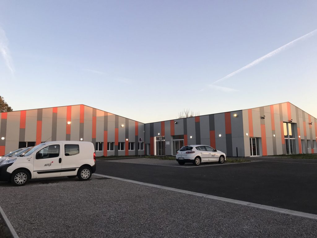 Bardage Composite – Réhabilitation d&rsquo;une ESAT