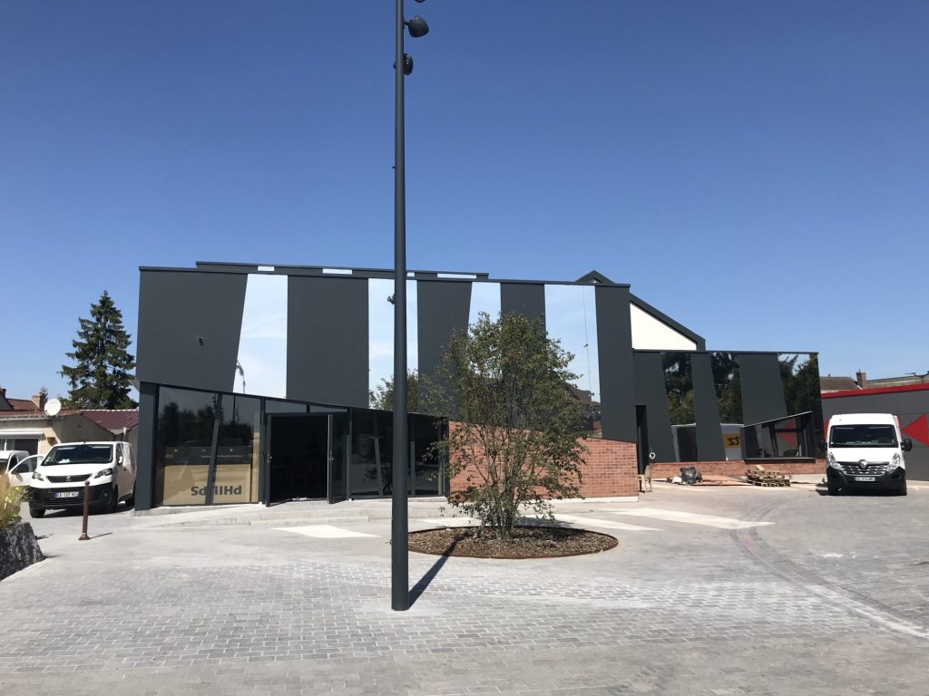 Bardage Composite – Étanchéité Bitumineuse – Mairie d&rsquo;Isbergues