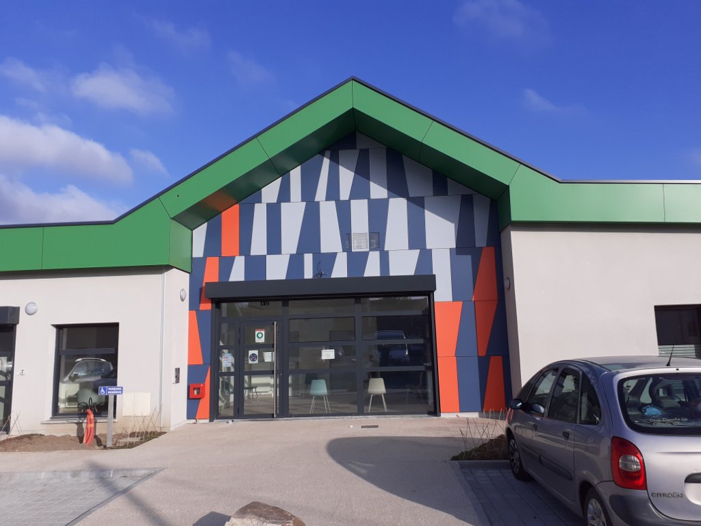 Etanchéité-Bardage-Végétalisation – Construction d&rsquo;un commerce et cabinets pour professions libérales